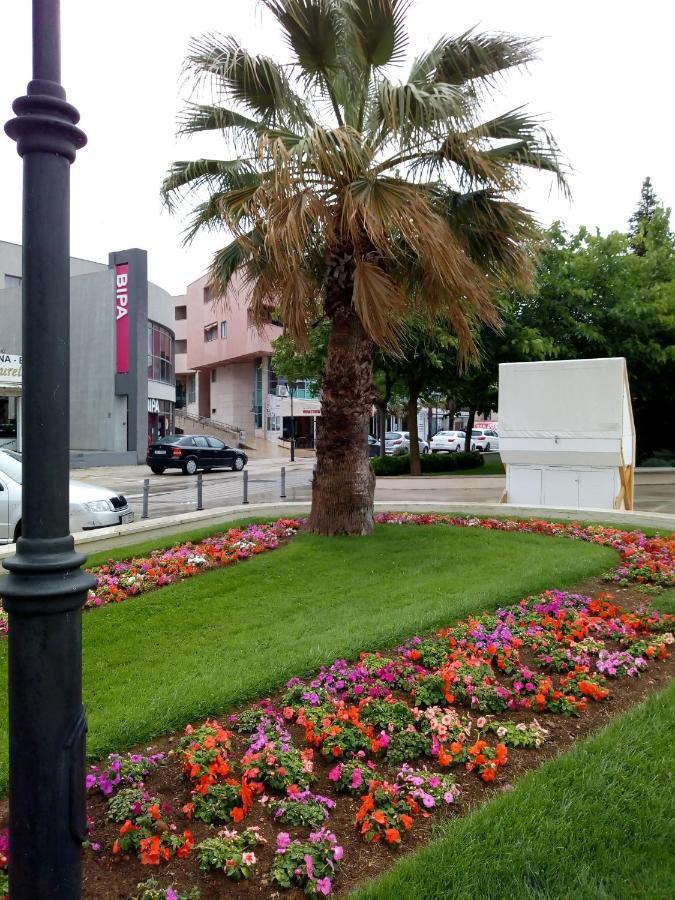 Vodice Mladen Apartman Za Familiju Exterior photo