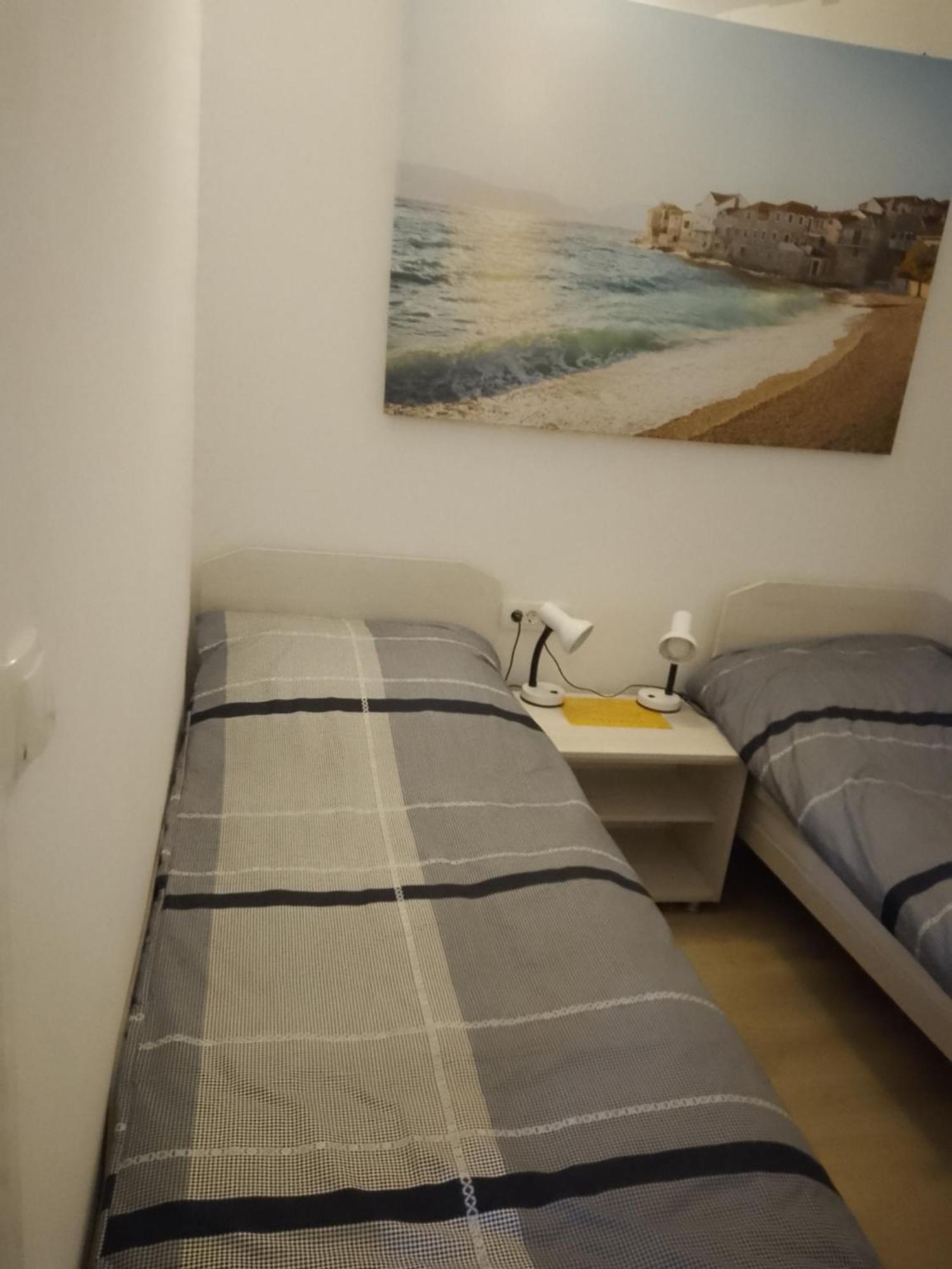 Vodice Mladen Apartman Za Familiju Exterior photo