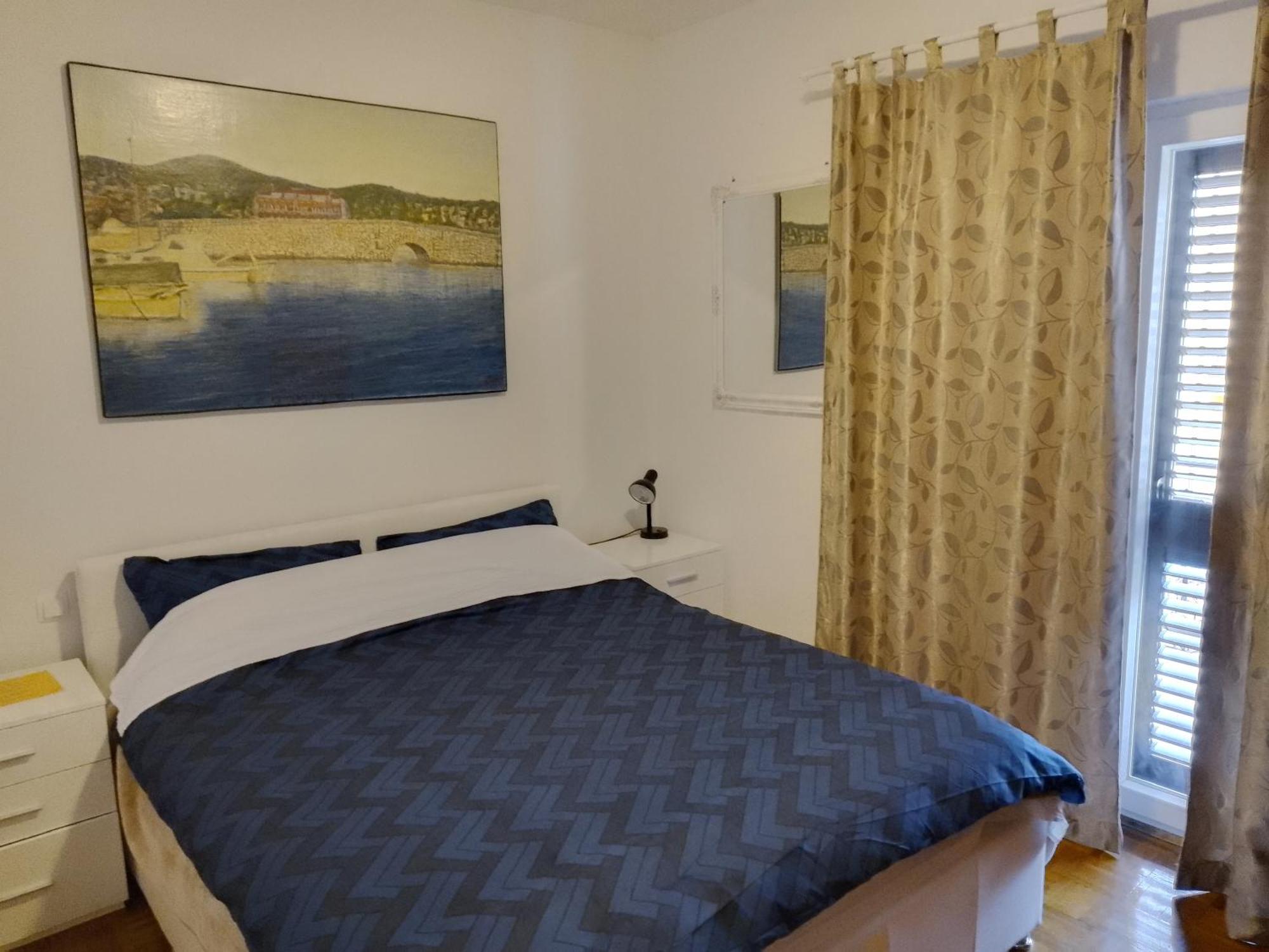 Vodice Mladen Apartman Za Familiju Exterior photo
